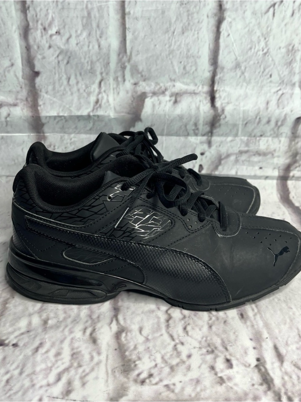 PUMA Tazon 6 Fracture FM women’s all black size 5.5